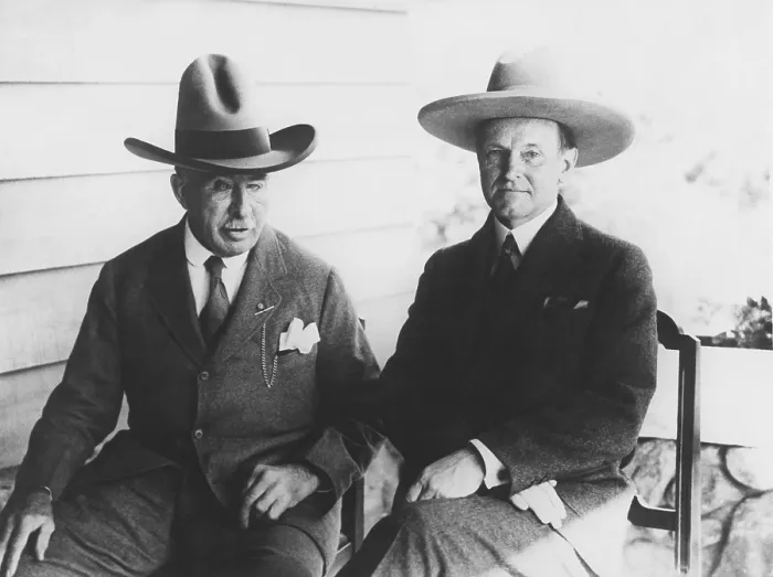 Framed Print : President Coolidge in a 5 gallon hat, while Gen. Leonard Wood had the regulation Wild West topper Framed Print : President Coolidge in a 5 gallon hat, while Gen. Leonard Wood had the regulation Wild West topper