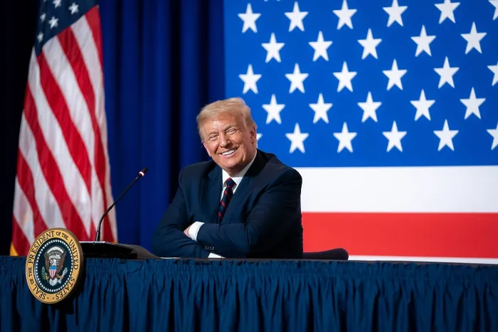 Framed Print : President Donald Trump at an American Red Cross meeting on blood plasma donation during the COVID-19 pandemic, July 30, 2020 (BSLOC_2020_6_7)