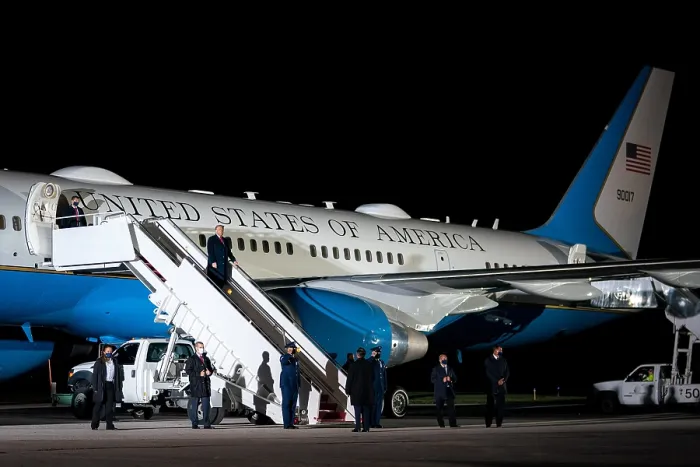 Framed Print : President Donald Trump disembarks Air Force One on Oct. 20, 2020, at Erie International Airport in Pennsylvania (BSLOC_2020_9_11) Framed Print : President Donald Trump disembarks Air Force One on Oct. 20, 2020, at Erie International Airport in Pennsylvania (BSLOC_2020_9_11)