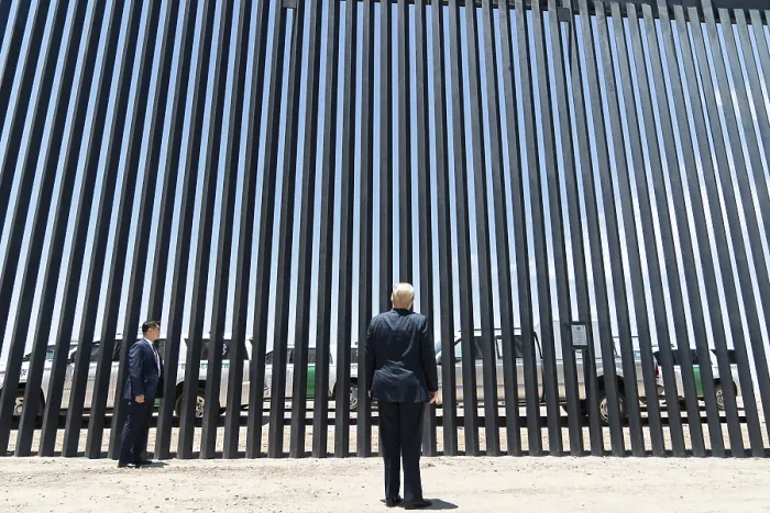 Framed Print : President Donald Trump stands before a section at the 200th mile of new border wall on the US-Mexico border near Yuma, Arizona, June 23, 2020. (BSLOC_2020_5_13) Framed Print : President Donald Trump stands before a section at the 200th mile of new border wall on the US-Mexico border near Yuma, Arizona, June 23, 2020. (BSLOC_2020_5_13)