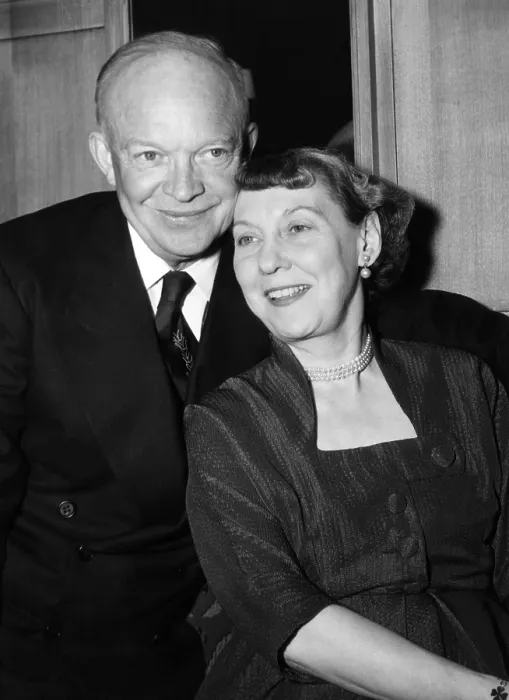 Framed Print : President Dwight D. Eisenhower and his wife, Mamie Eisenhower. ca. 1952. Courtesy: CSU Archives / Everett Collection