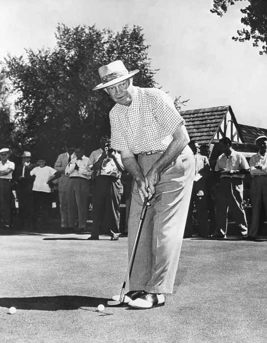 Framed Print : President Dwight Eisenhower on a golf course putting green. Sept. 1953. - (BSLOC_2014_16_97) Framed Print : President Dwight Eisenhower on a golf course putting green. Sept. 1953. - (BSLOC_2014_16_97)