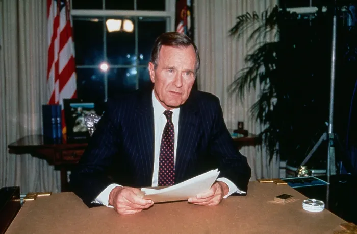 Framed Print : President George H.W. Bush speaks from the Oval Office during the Los Angeles Riot of April 29-May 4, 1992 Framed Print : President George H.W. Bush speaks from the Oval Office during the Los Angeles Riot of April 29-May 4, 1992