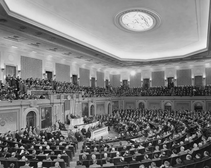 Framed Print : President Harry Truman delivering his State of the Union address to a joint session of Congress. Jan. 4, 1950. The address was broadcast over radio and television