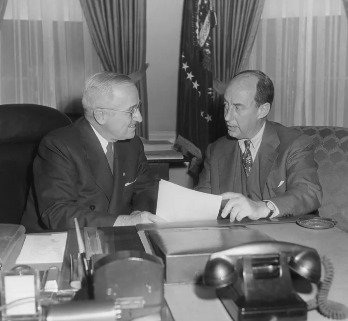 Framed Print : President Harry Truman (left) with Governor Adlai Stevenson at the White House on Dec. 12, 1952