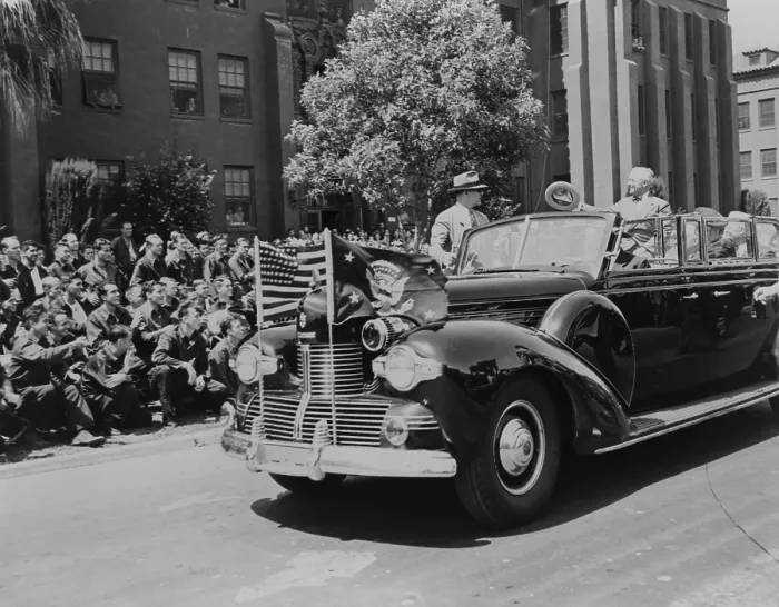Framed Print : President Harry Truman waving to soldiers wounded in Pacific combat. His limousine passes the lawn at the Hamilton Field Hospital near San Rafael, California Framed Print : President Harry Truman waving to soldiers wounded in Pacific combat. His limousine passes the lawn at the Hamilton Field Hospital near San Rafael, California