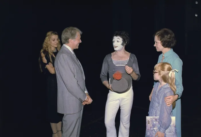 Framed Print : President Jimmy Carter Rosalynn Carter and Amy Carter with French mime Marcel Marceau. June 16 1977 Framed Print : President Jimmy Carter Rosalynn Carter and Amy Carter with French mime Marcel Marceau. June 16 1977
