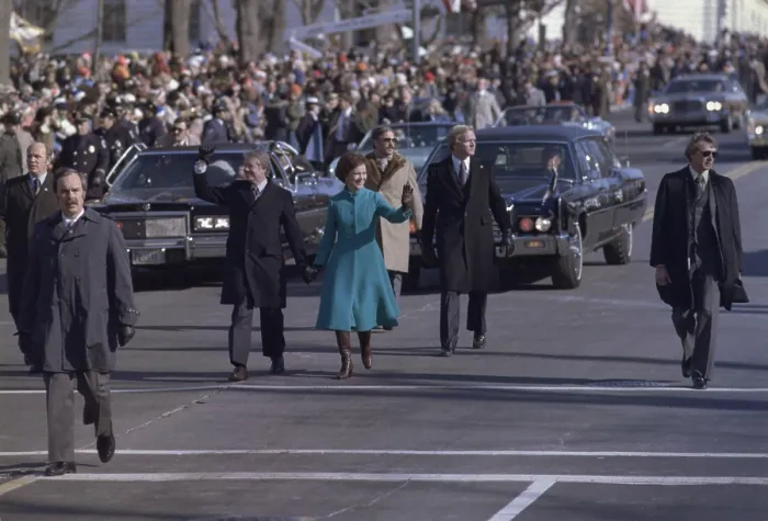 Framed Print : President Jimmy Carter and Rosalynn Carter walk down Pennsylvania Avenue during Inauguration Framed Print : President Jimmy Carter and Rosalynn Carter walk down Pennsylvania Avenue during Inauguration