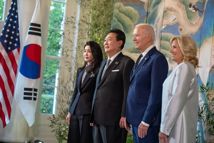 Framed Print : President Joe Biden and First Lady Jill Biden, President Yoon Suk Yeol of the Republic of Korea and First Spouse of the Republic of Korea, Mrs Framed Print : President Joe Biden and First Lady Jill Biden, President Yoon Suk Yeol of the Republic of Korea and First Spouse of the Republic of Korea, Mrs