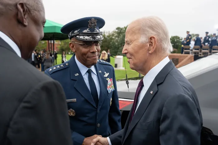 Framed Print : President Joe Biden shakes hands with incoming Joint Chief of Staff, Air Force General Charles Q. Brown, Jr. as Lloyd Austin, Secretary of Defense looks on, Sept. 29, 2023 Framed Print : President Joe Biden shakes hands with incoming Joint Chief of Staff, Air Force General Charles Q. Brown, Jr. as Lloyd Austin, Secretary of Defense looks on, Sept. 29, 2023