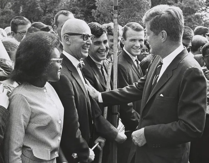 Framed Print : President John Kennedy meets with one of the first groups of Peace Corps volunteers. White House lawn, Aug. 21, 1961. (BSLOC_2015_2_225)