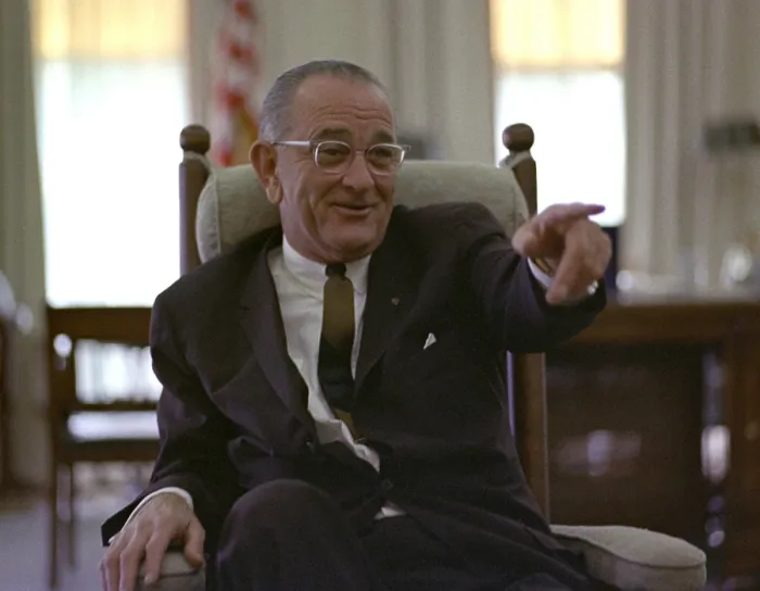 Framed Print : President Lyndon Johnson gesturing during a meeting in the Oval Office. May 3, 1966