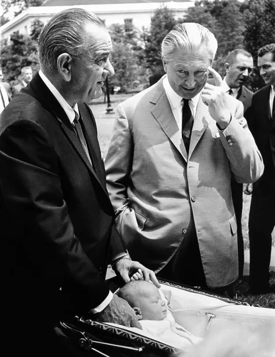Framed Print : President Lyndon Johnson gives German Chancellor Kurt Georg Kiesinger a tour of the White House grounds Framed Print : President Lyndon Johnson gives German Chancellor Kurt Georg Kiesinger a tour of the White House grounds