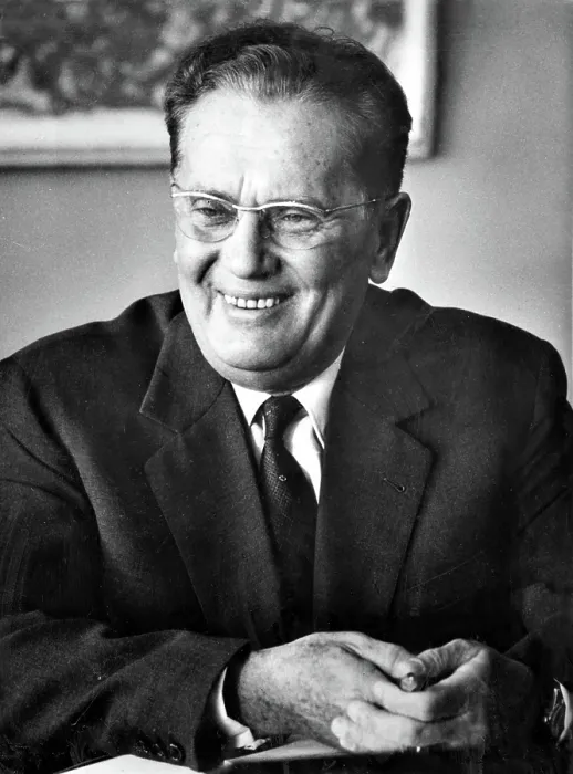 Framed Print : PRESIDENT MARSHAL TITO of Yugoslavia preparing to celebrate his 70th birthday on May 25. 5 / 23 / 62. Courtesy: CSU Archives / Everett Collection Framed Print : PRESIDENT MARSHAL TITO of Yugoslavia preparing to celebrate his 70th birthday on May 25. 5 / 23 / 62. Courtesy: CSU Archives / Everett Collection