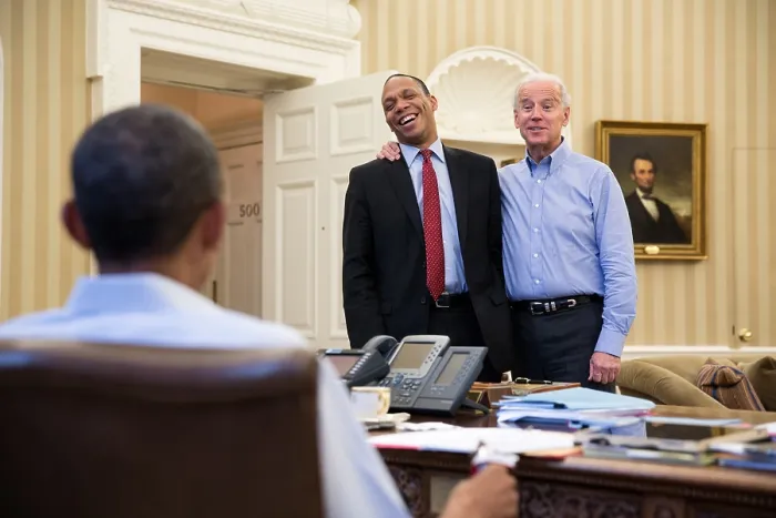 Framed Print : President Obama talks with VP Joe Biden and Rob Nabors, Director of Legislative Affairs. Oval Office, White House, Dec. 30, 2012. (BSLOC_2015_13_227) Framed Print : President Obama talks with VP Joe Biden and Rob Nabors, Director of Legislative Affairs. Oval Office, White House, Dec. 30, 2012. (BSLOC_2015_13_227)