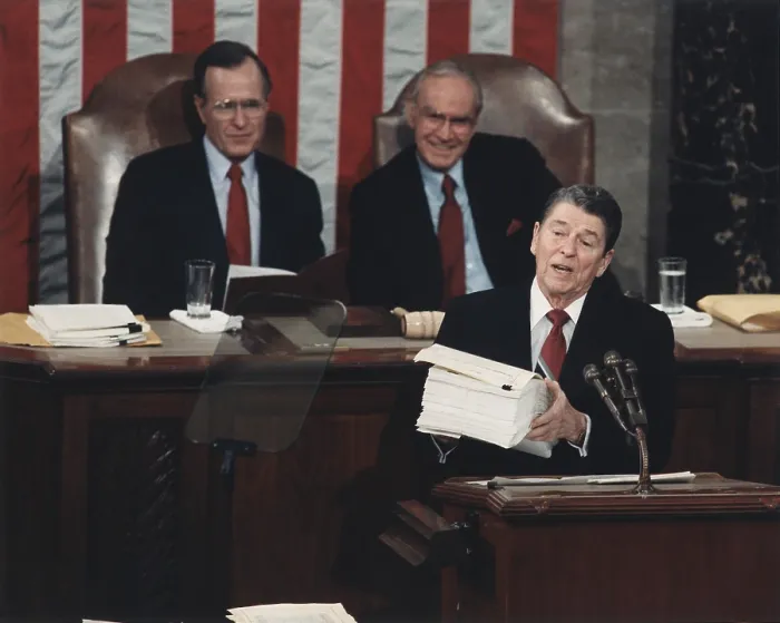 Framed Print : President Reagan delivering his last State of the Union address