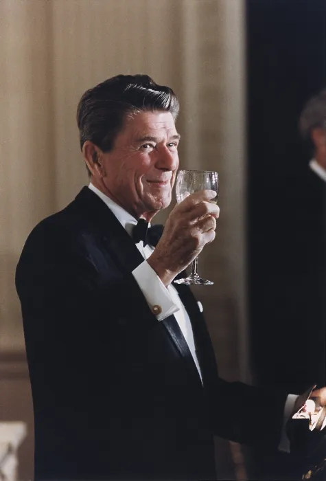 Framed Print : President Reagan toasting at a state dinner for Australian Prime Minister Malcolm Fraser. June 20 1981. PO-USP-Reagan_NA-12-0068M