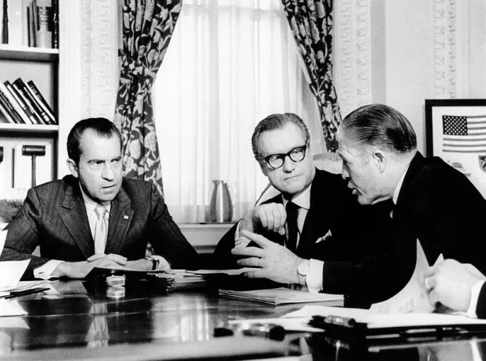 Framed Print : President Richard Nixon meets with Gov. Nelson Rockefeller and HUD Secy George Romney. They discussed the President's revenue sharing plan. Mar. 5, 1971