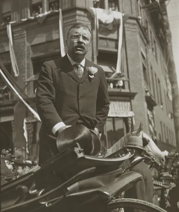 Framed Print : President Theodore Roosevelt delivering a speech from a carriage, Willimantic, CT. Aug. 23, 1902 Framed Print : President Theodore Roosevelt delivering a speech from a carriage, Willimantic, CT. Aug. 23, 1902