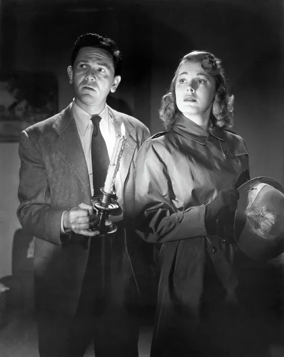 Framed Print : PRIDE OF THE MARINES, John Garfield, Eleanor Parker, 1945 Framed Print : PRIDE OF THE MARINES, John Garfield, Eleanor Parker, 1945
