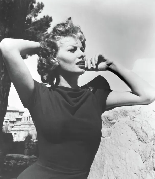 Framed Print : THE PRIDE AND THE PASSION, Sophia Loren, 1957