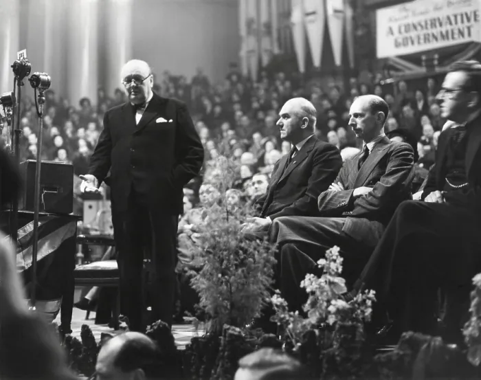 Framed Print : Former Prime Minister Winston Churchill opening General Election campaign at Leeds, Feb. 5, 1950 Framed Print : Former Prime Minister Winston Churchill opening General Election campaign at Leeds, Feb. 5, 1950