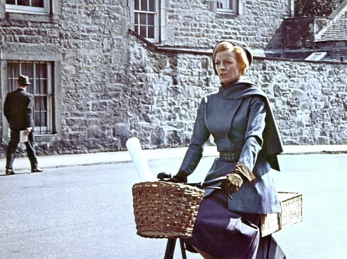 Framed Print : THE PRIME OF MISS JEAN BRODIE, Maggie Smith, 1969. TM and Copyright 20th Century Fox Film Corp. All rights reserved. Courtesy: Everett Collection Framed Print : THE PRIME OF MISS JEAN BRODIE, Maggie Smith, 1969. TM and Copyright 20th Century Fox Film Corp. All rights reserved. Courtesy: Everett Collection