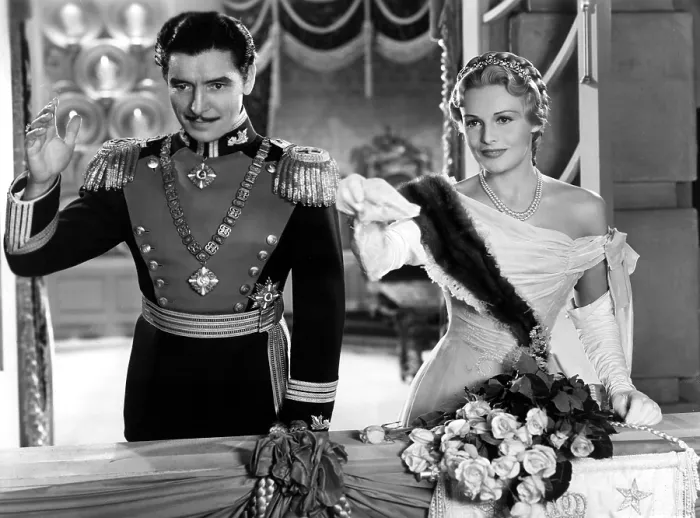 Framed Print : THE PRISONER OF ZENDA, Ronald Colman, Madeleine Carroll, 1937