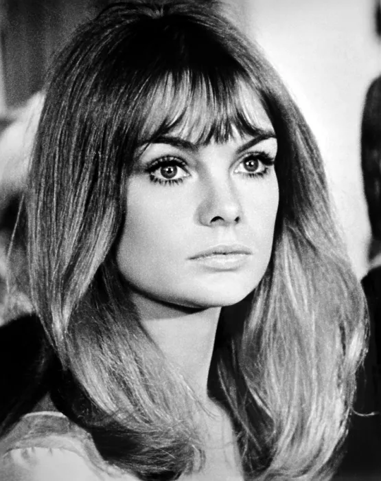 Framed Print : PRIVILEGE, Jean Shrimpton, 1967