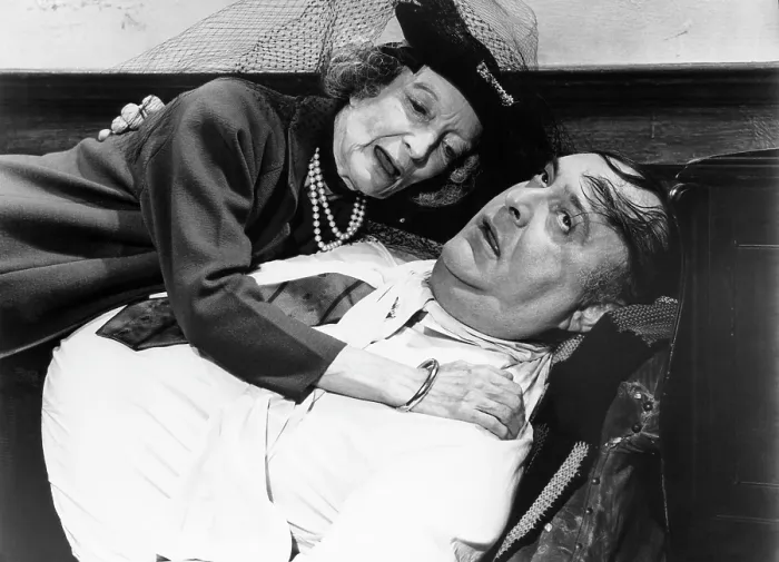 Framed Print : THE PRODUCERS, Estelle Winwood, Zero Mostel, 1968