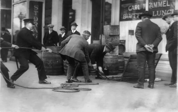 Framed Print : Prohibition, prohibition officers raiding the lunch room of 922 Pennsylvania Avenue, Washington DC, April 25, 1923 Framed Print : Prohibition, prohibition officers raiding the lunch room of 922 Pennsylvania Avenue, Washington DC, April 25, 1923