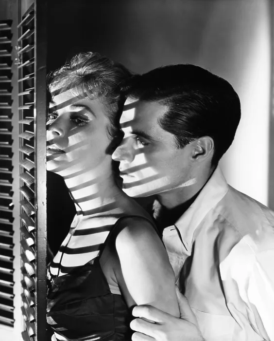 Framed Print : PSYCHO, from left: Janet Leigh, John Gavin, 1960