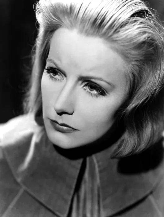 Framed Print : QUEEN CHRISTINA, Greta Garbo, 1933 Framed Print : QUEEN CHRISTINA, Greta Garbo, 1933