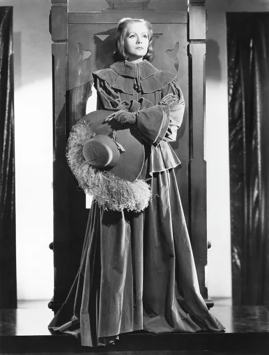 Framed Print : QUEEN CHRISTINA, Greta Garbo, 1933