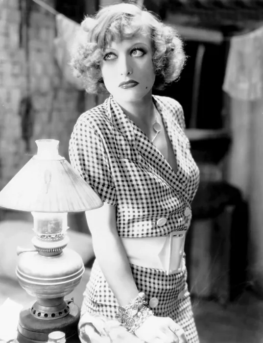 Framed Print : RAIN, Joan Crawford, 1932 Framed Print : RAIN, Joan Crawford, 1932