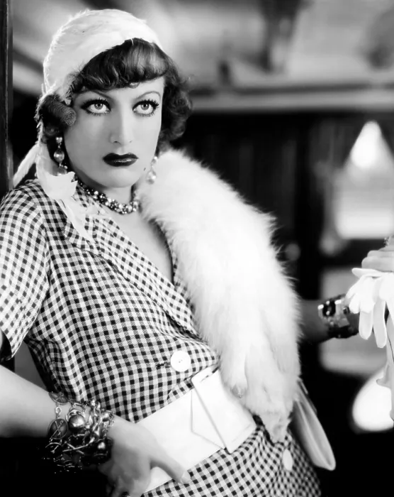 Framed Print : RAIN, Joan Crawford, 1932 Framed Print : RAIN, Joan Crawford, 1932