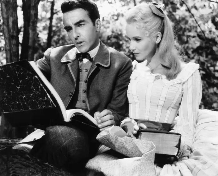Framed Print : RAINTREE COUNTY, from left, Montgomery Clift, Eva Marie Saint, 1957 Framed Print : RAINTREE COUNTY, from left, Montgomery Clift, Eva Marie Saint, 1957