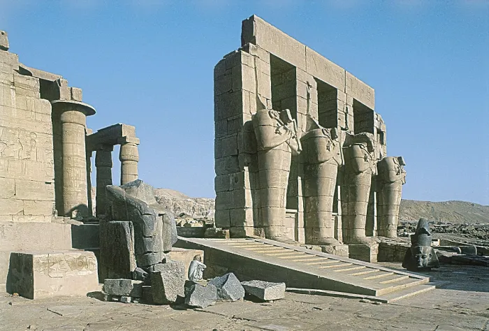 Framed Print : Ramesseum. EGYPT. QUENA. Luxor. Thebes. Ramesseum. Hypostyle Hall. Egyptian art. New Kingdom. Architecture. AISA / Everett Collection**US SALES ONLY**