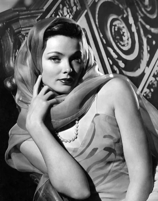 Framed Print : THE RAZOR'S EDGE, Gene Tierney, 1946, 20th Century Fox, TM & Copyright  /  Courtesy: Everett Collection