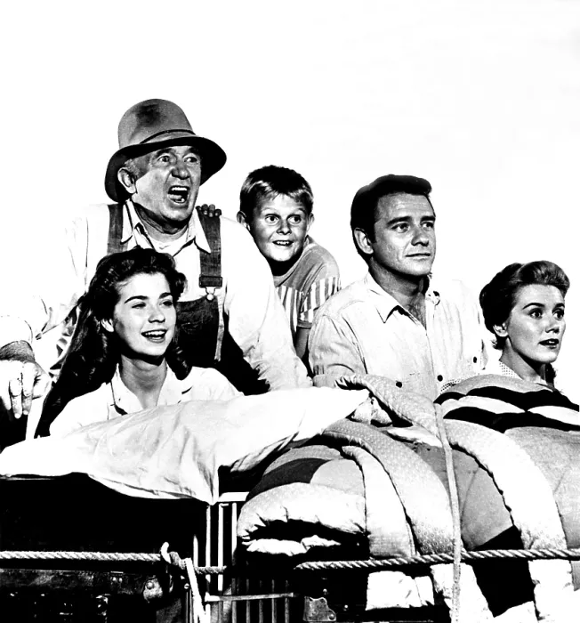 Framed Print : THE REAL McCOYS, Lydia Reed, Walter Brennan, Michael Winkelman, Richard Crenna, Kathleen Nolan (aka Kathy Nolan), 1957-1963