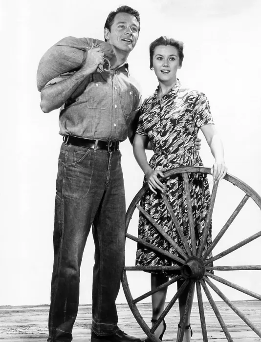 Framed Print : THE REAL McCOYS, Richard Crenna, Kathleen Nolan (aka Kathy Nolan), (ca. 1959), 1957-63
