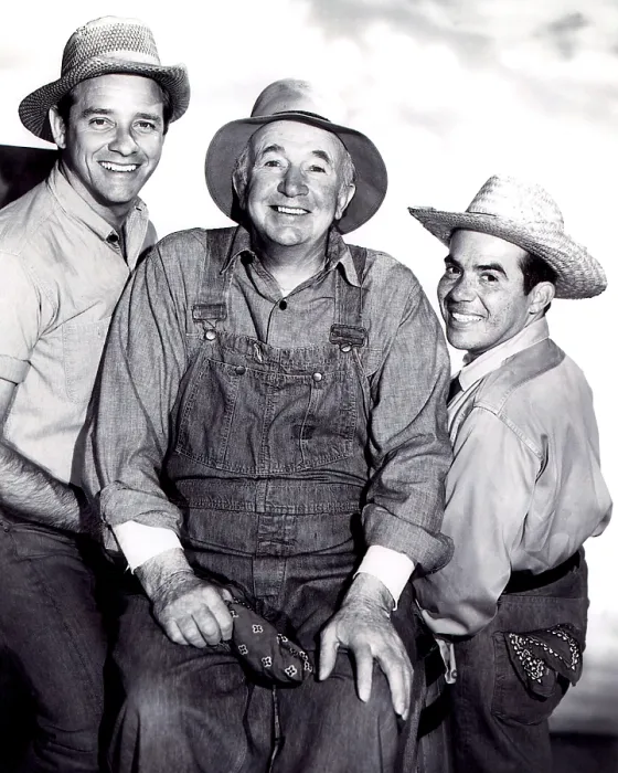 Framed Print : THE REAL MCCOYS, Richard Crenna, Walter Brennan, Tony Martinez, 1957-1963