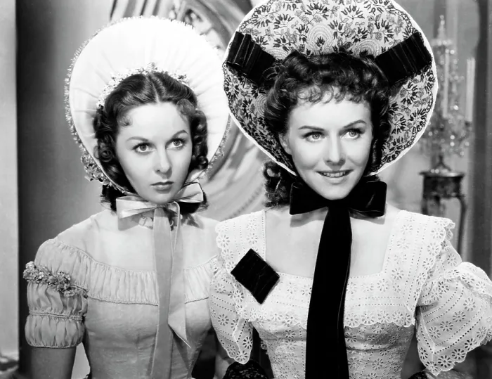 Framed Print : REAP THE WILD WIND, Susan Hayward, Paulette Goddard, 1942