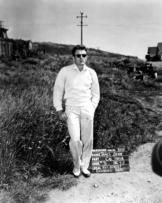 Framed Print : REBEL WITHOUT A CAUSE, James Dean, wardrobe test, 1955