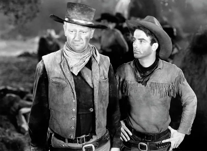Framed Print : RED RIVER, John Wayne, Montgomery Clift, 1948