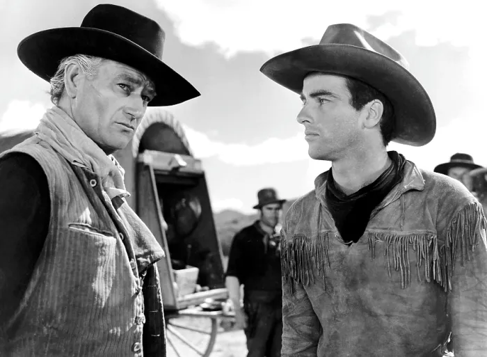 Framed Print : RED RIVER, John Wayne, Montgomery Clift, 1948