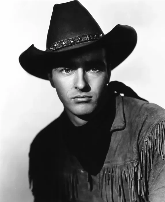 Framed Print : RED RIVER, Montgomery Clift, 1948 Framed Print : RED RIVER, Montgomery Clift, 1948