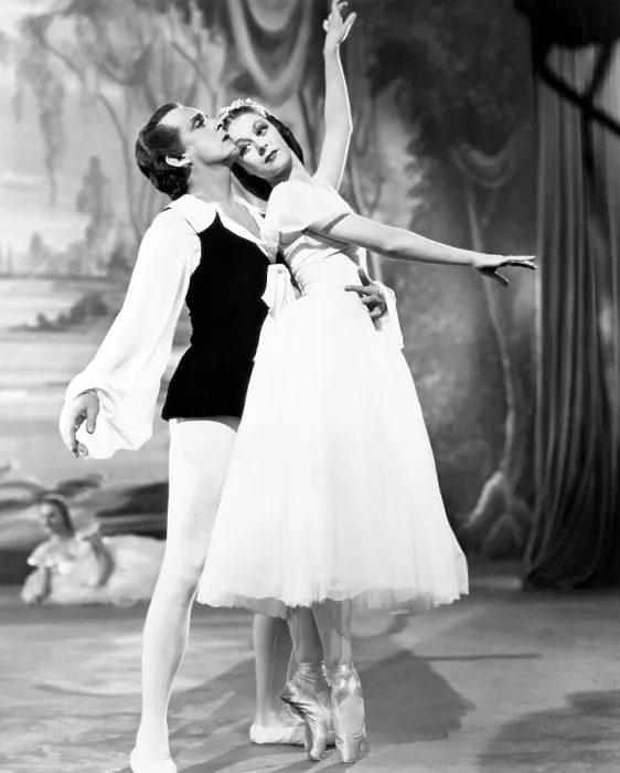 Framed Print : THE RED SHOES, from left: Robert Helpmann, Moira Shearer, 1948