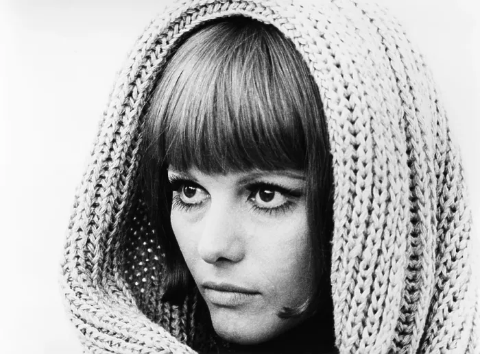 Framed Print : THE RED TENT, (aka KRASNAYA PALATKA), Claudia Cardinale, 1969