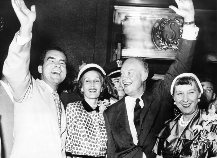 Framed Print : Republican Presidential nominee, Dwight Eisenhower and his running mate, Senator Richard Nixon of California and their wives, Mamie and Pat, outside Conrad Hilton hotel